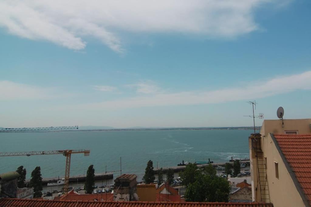 Historical Center Alfama - Stunning River Views 리스본 외부 사진